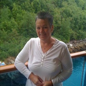 Meet your Posher, Jo ellen